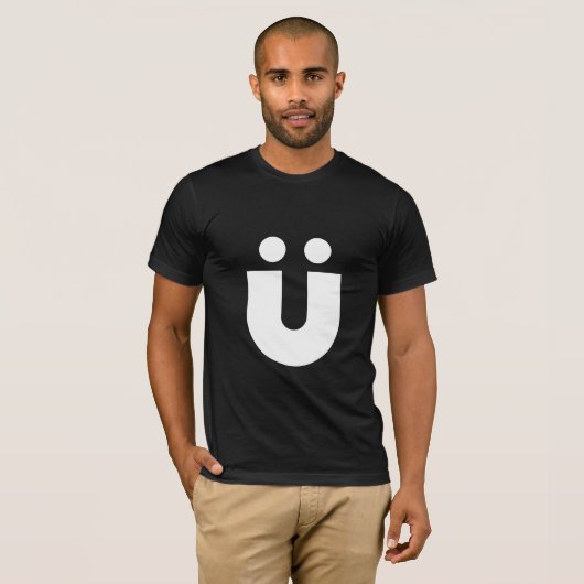 TYP(O) Creations: Umlaut Ü Tシャツ (正面フル)