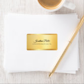 Typography Script Name Professional Elegant Gold ラベル (インサイチュ)