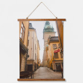 Tyska Brinken, Gamla Stan, Old Town, Stockholm 吊り下げ型タペストリー (正面)