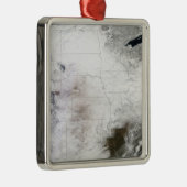 U上空の大規模な冬の嵐の衛星表示 メタルオーナメント (右)