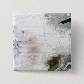 U上空の大規模な冬の嵐の衛星表示 缶バッジ (正面)