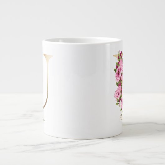 U文字金ゴールドモノグラムピンクマゼンタフローラ ジャンボコーヒーマグカップ (正面)