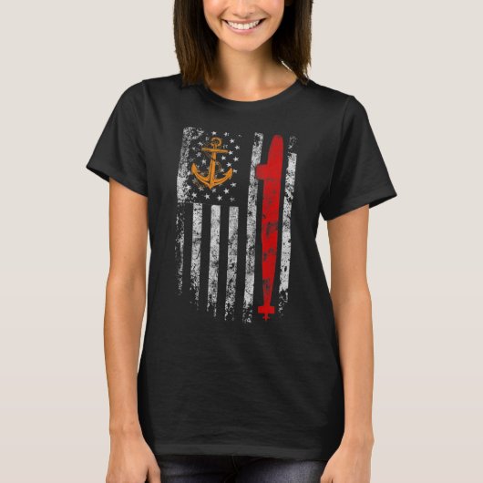 U Sサブマリン静かサービス退役軍人米国国旗 Tシャツ (正面)