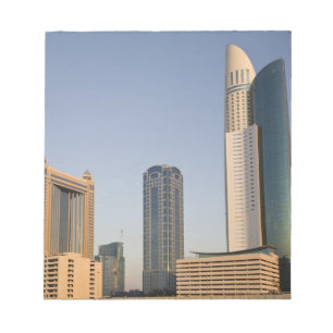 UAE、ドバイ。パークプレイスタワーとその他 ノートパッド