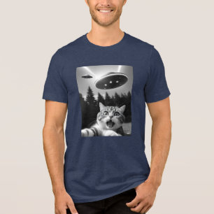 UFOおもしろいエイリアンドローンの猫セルフィー トライブレンドTシャツ