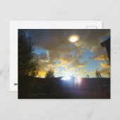 UFOからダウンしている地球外生物 ポストカード (正面/裏面)