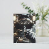 UFOを反射した宇宙飛行士 ポストカード (スタンド正面)