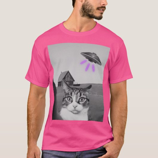 Ufoキャットセルフィー Tシャツ (正面)