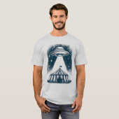 UFOサーカステント - エイリアンエンカウントデザイン Tシャツ (正面フル)