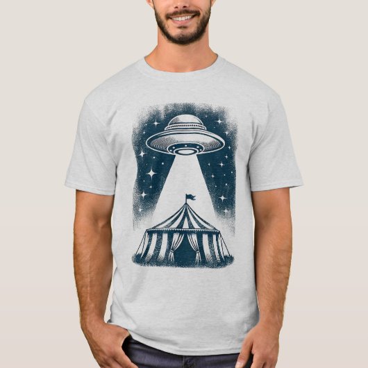 UFOサーカステント - エイリアンエンカウントデザイン Tシャツ (正面)