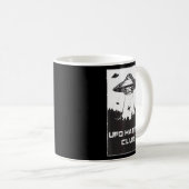 UfoハターズクラブアンチUfoソーシャル男性へ女性 コーヒーマグカップ (正面右)