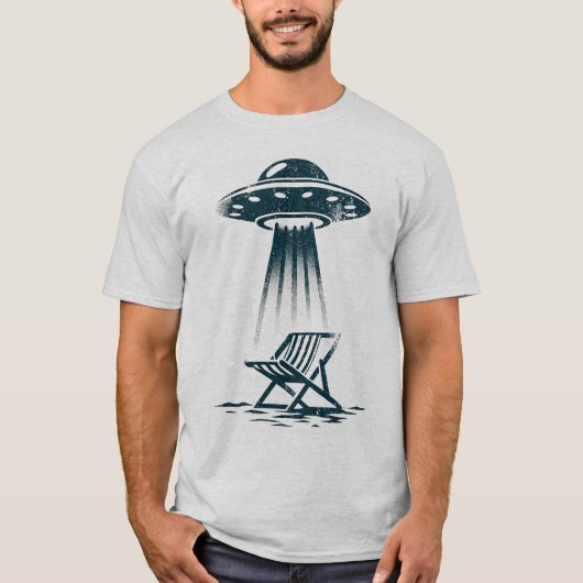 UFOビーチチェア - 変わった楽しいエイリアンの遭遇 Tシャツ (正面)