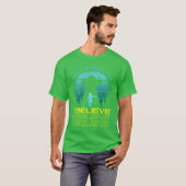 UFOプリントヴィンテージ "私は信じている" Tシャツ (正面フル)