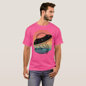 Ufoヴィンテージアート Tシャツ (正面フル)