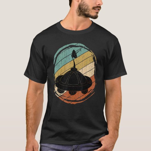 Ufo未識別飛んでいるオブジェクトSci FiレトロUfo Tシャツ (正面)