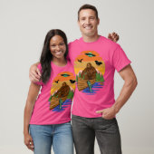 Ufo海の生き物とCryptid River Bigfoot Tシャツ (ユニセックス)