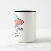 UFO牛の誘拐マグカップ ツートーンマグカップ (中央)