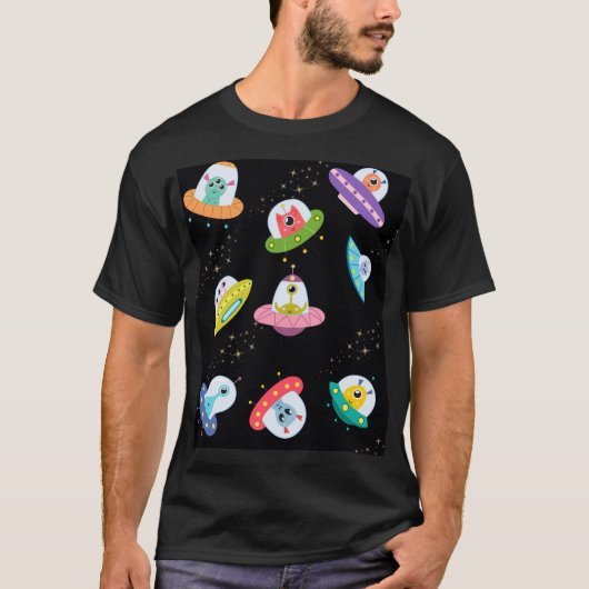 UFO船のパターン Tシャツ (正面)
