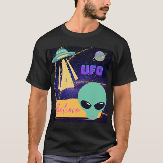 UFO、地球外生命体を信じる Tシャツ (正面)