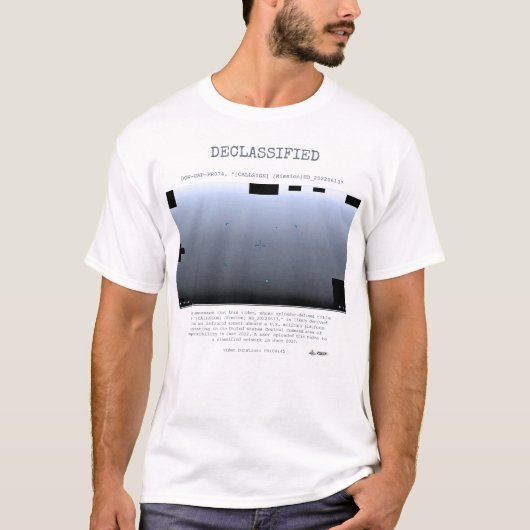 UFO - 機密解除DOW-UAP-PR074 "[コールサイン] (Mis Tシャツ (正面)