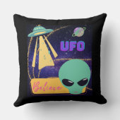 UFO、異星人 信じる クッション (裏面)