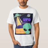UFO、異星人 信じる Tシャツ (正面)