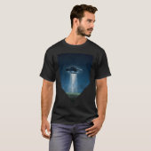UFO Abduction  Flying Saucer Alien UFO Believers Tシャツ (正面フル)