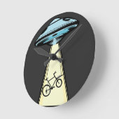Ufo Cargobike, Lastenfahrrad, Lastenrad, Aliens ラウンド壁時計 (傾斜)