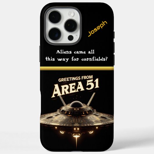 UFO Over Area 51 at Dusk Case-Mate iPhoneケース (裏面)