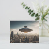 UFO Over City ポストカード (スタンド正面)