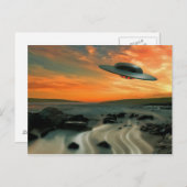UFO Over Coast ポストカード (正面/裏面)