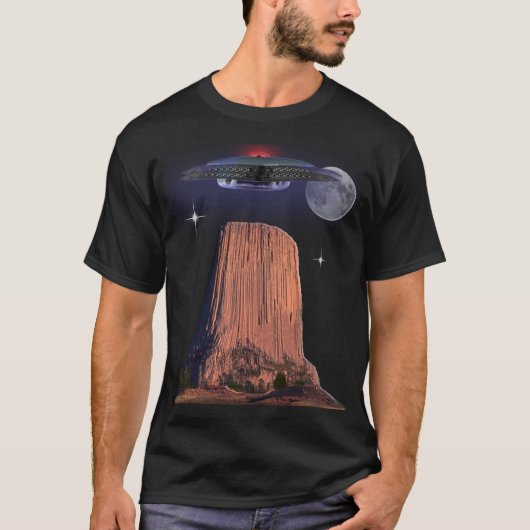 UFO Tシャツ (正面)