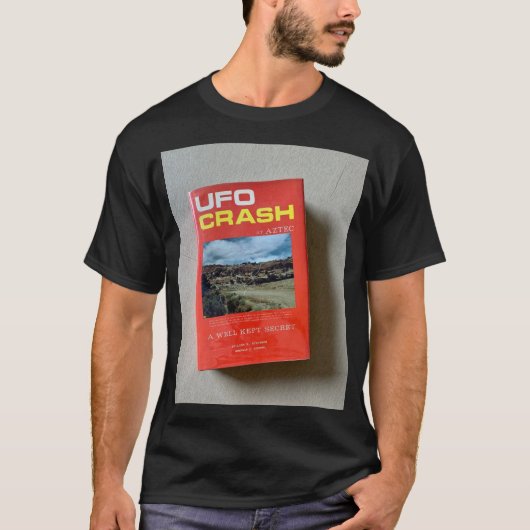 UFO Tシャツ 基本の黒Tシャツ (正面)