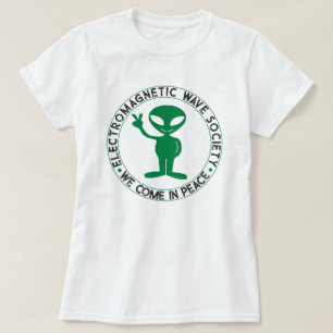 UFO UAPウイスラー来ファー平和エイリアンET Tシャツ