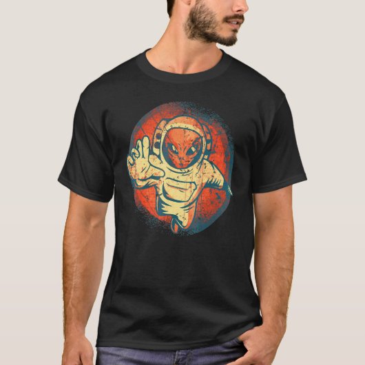 Ufologistエイリアン宇宙飛行士Ufo宇宙船Extraterre Tシャツ (正面)