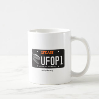 UFOPロゴ&アロサウルスライセンスプレート11 oz.マグ コーヒーマグカップ