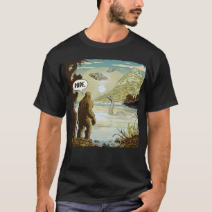 UFOsおもしろいビッグフットサスカッチ内向きローチネス Tシャツ