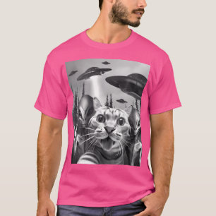 Ufosおもしろい平和サイン付き猫セルフィーエイリアンCat Uf Tシャツ