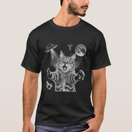 UFOsおもしろい Sci-fi漫画カート付きエイリアンキャットセルフィー Tシャツ (正面)