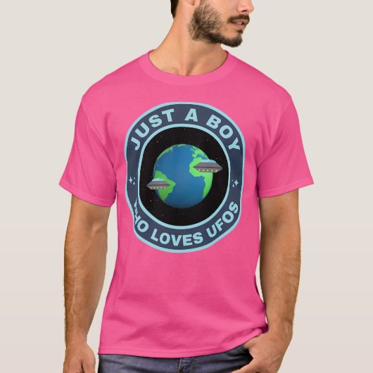 Ufosを愛する少年 Tシャツ (正面)