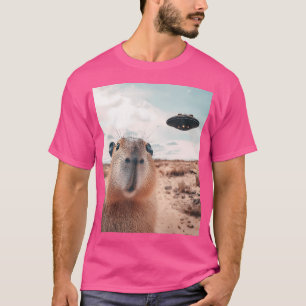 Ufosグラフィック付きキャピバラおもしろい自撮 Tシャツ
