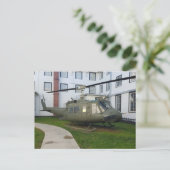 UH-1 ヒューイ ヘリコプター ポストカード (スタンド正面)