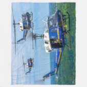 UH-1Nイロコイ フリースブランケット (正面)