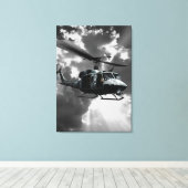 UH-1Nツインホイー キャンバスプリント (インサイチュ (ウッドフロア))