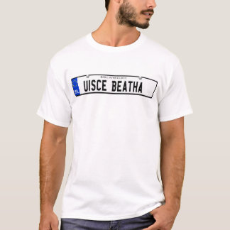 Uisce Beatha -アイルランド人のプレート Tシャツ