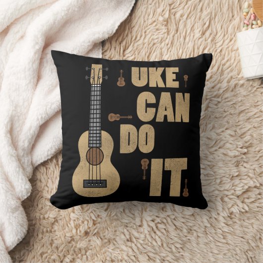 UkeleleのしゃれUkeはおもしろいなプレーヤーのハワイアンそれをすることができます クッション (ブランケット)