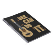 UkeleleのしゃれUkeはおもしろいなプレーヤーのハワイアンそれをすることができます ノートブック (右側)