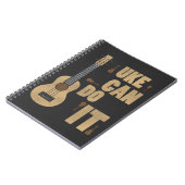 UkeleleのしゃれUkeはおもしろいなプレーヤーのハワイアンそれをすることができます ノートブック (左側)