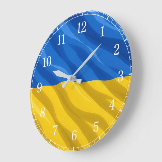 Ukraine Flag Wall Clock — Waving Flag Design ラージ壁時計 (傾斜)