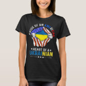 Ukrainian American Foreign Ukraine Flag Tシャツ (正面)